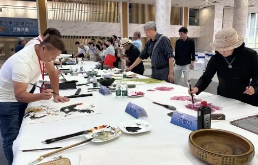 水墨泸台情 丹青寄安康--台湾、泸州书画艺术家同台创作交流 文化艺术交流活动