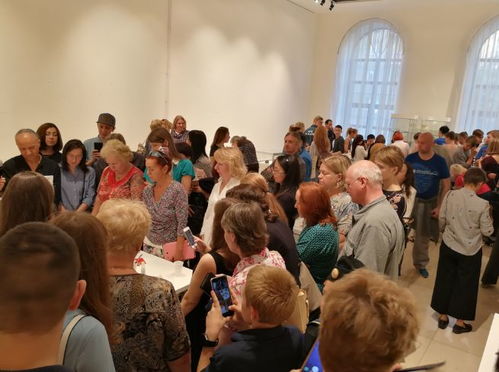 天涯共此时系列活动之中国无锡紫砂文化艺术展交流会在俄举行